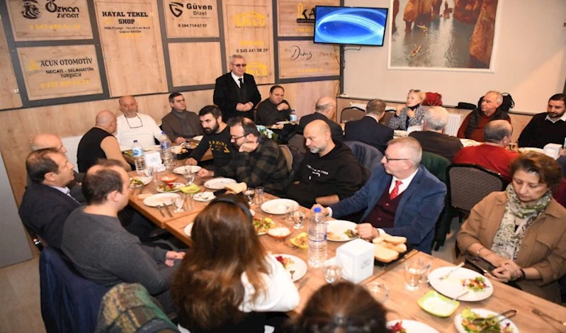 Mustafa Helvacıoğlu, basın mensuplarının “Çalışan Gazeteciler Günü”nü kutladı
