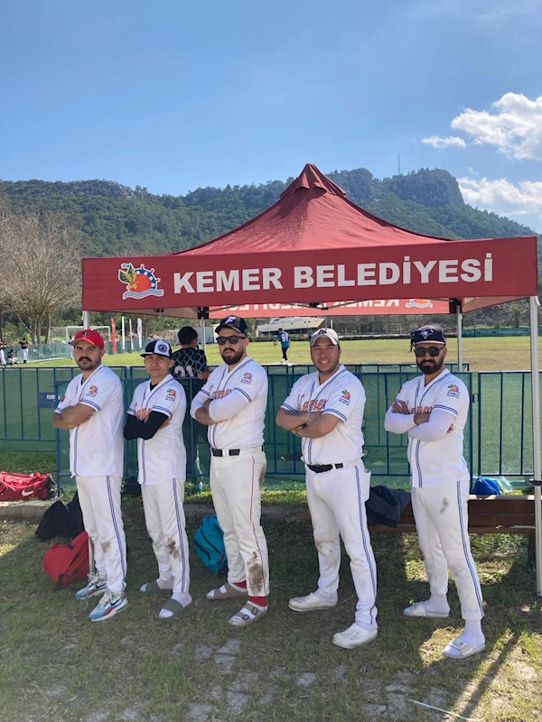 Beyzbol Büyükler Türkiye Şampiyonası Kemer’de
