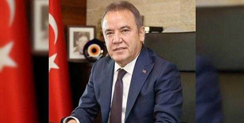 Böcek: “Türk Milleti yeni bir zafere imza atmıştır”