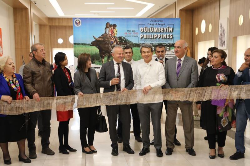 “Gülümseyin Philippines” Fotoğraf Sergisi Açıldı