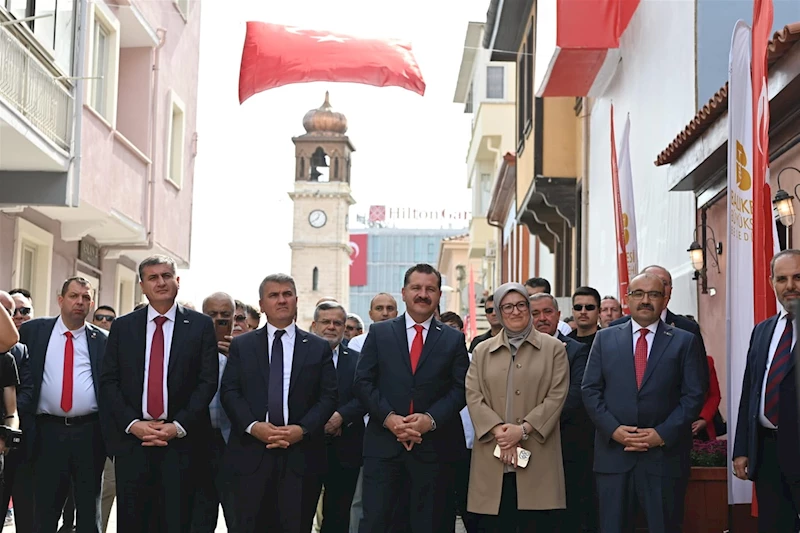 Büyükşehir, Cumhuriyet’in 100. Yılını Kütüphane Açarak Kutladı