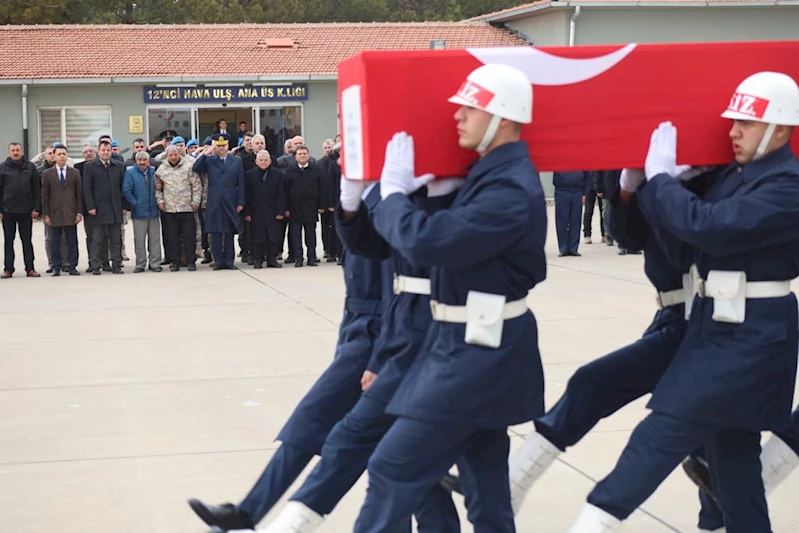 Başkan Büyükkılıç, Yozgatlı Şehidimizi Havalimanında Karşıladı