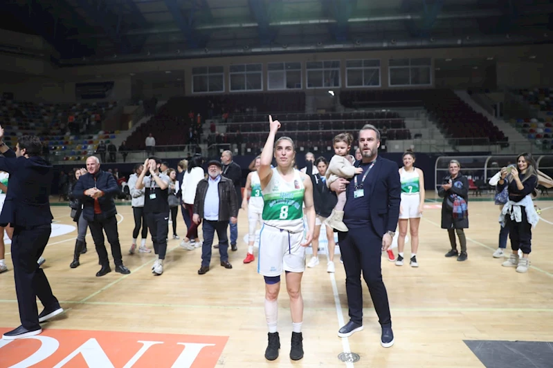 İZMİT’İN PERİLERİ GALATASARAY’I FARKLI GEÇTİ: 93-79