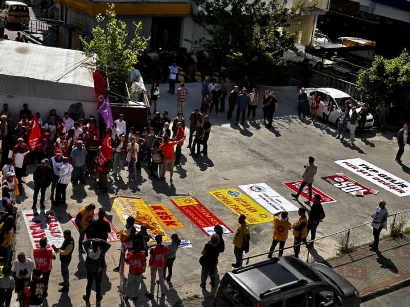 İşçi, Parti, Sendika El Ele