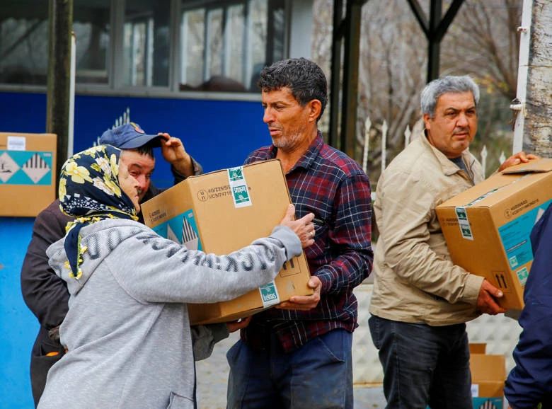 Büyükşehir Belediyesi’nin çiftçiye desteği sürüyor