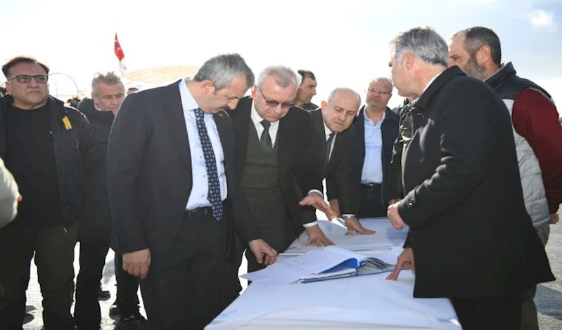 Belediye Başkanı Helvacıoğlu, Vali Sezer’e mücavir alanlardaki liman ve arıtma konusundaki problemleri aktardı