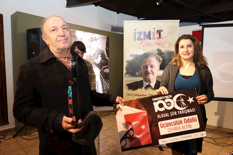 İZMİT BELEDİYESİ USTA ŞAİR NAZIM HİKMET’İ 122’İNCİ DOĞUM GÜNÜNDE ŞİİRLERİYLE ANDI