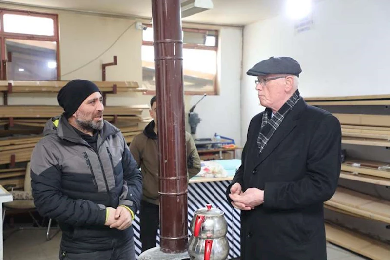 BAŞKAN KAZIM KURT 71 EVLER MAHALLESİNDE ESNAFI ZİYARET ETTİ