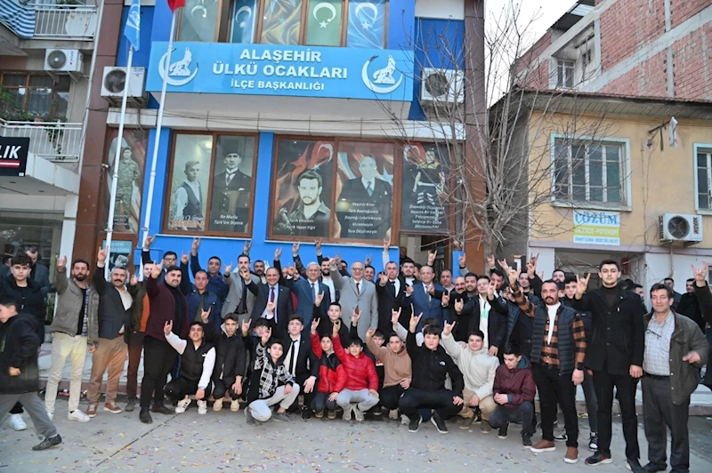 Başkan Ergün, “Ülkü Ocaklarında vatan sevgisi olan evlatlarımız yetişir”