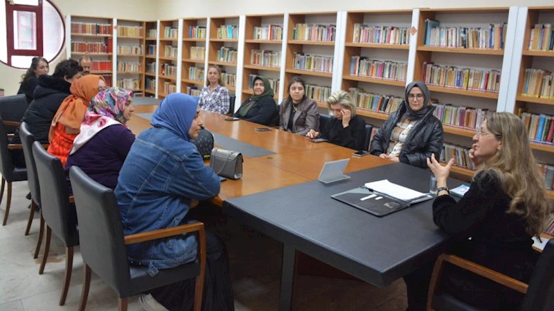 Şair İnci Okumuş, Şiirin Hayatımızdaki Yerini Anlattı