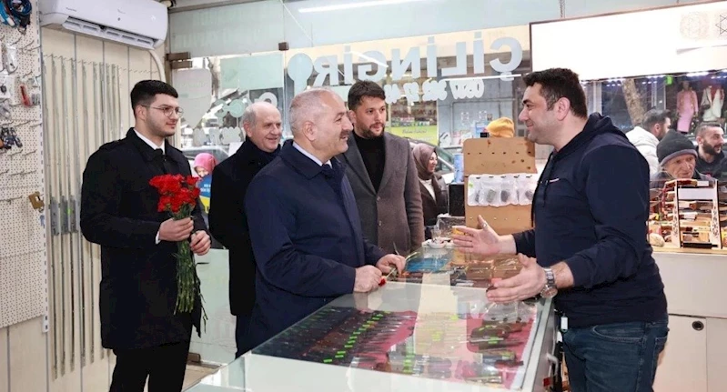 Cumhur İttifakı Başkan Adayı  Büyükgöz Gebzeyi Adım Adım Dolaşıyor