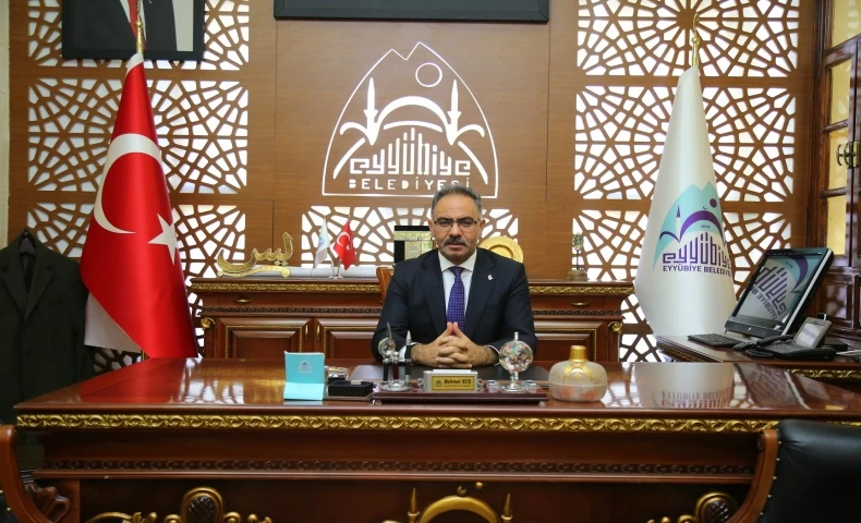 Başkan Mehmet Kuş’un Berat Kandili Mesajı