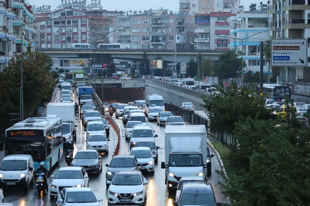 Tütüncü, Antalya’nın ‘Altın Çağı’ projelerini açıklayacak