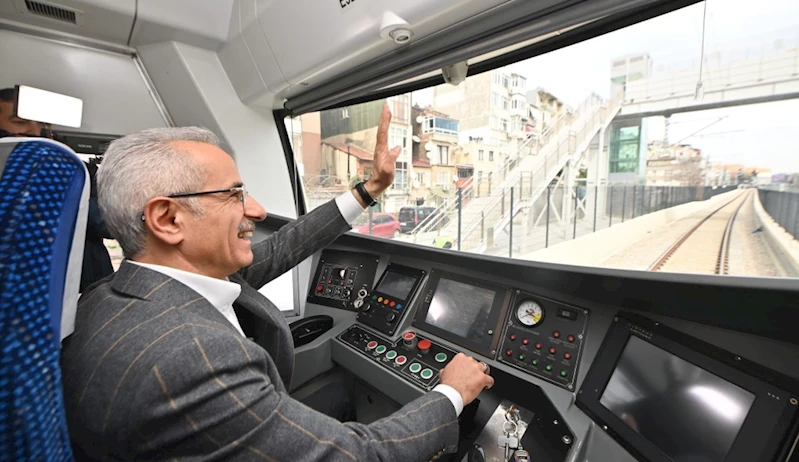 BAKIRKÖY-BAHÇELİEVLER GÜNGÖREN-BAĞCILAR KİRAZLI METRO HATTI 10 MART’TA AÇILIYOR