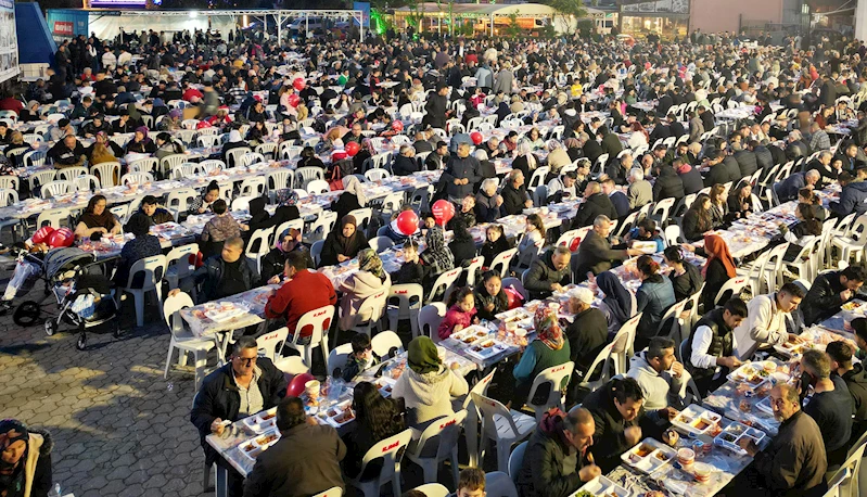 Başkan Topaloğlu’ndan Göynük’te iftar