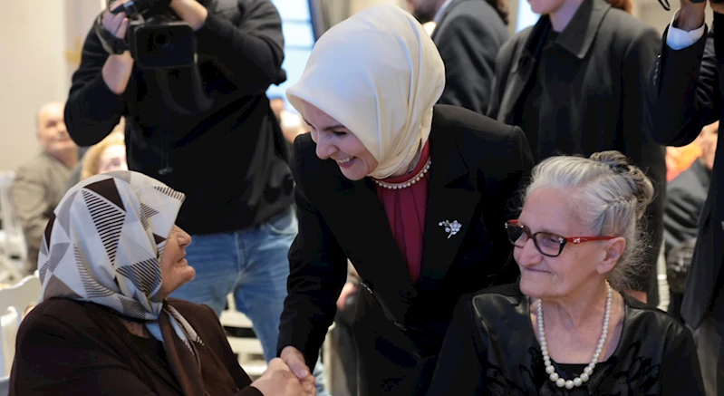 Aile ve Sosyal Hizmetler Bakanımız Göktaş, Darülaceze sakinleriyle iftarda bir araya geldi