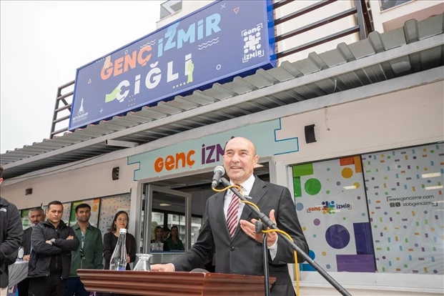 Soyer: “Yaptığımız her şey en çok gençler için”