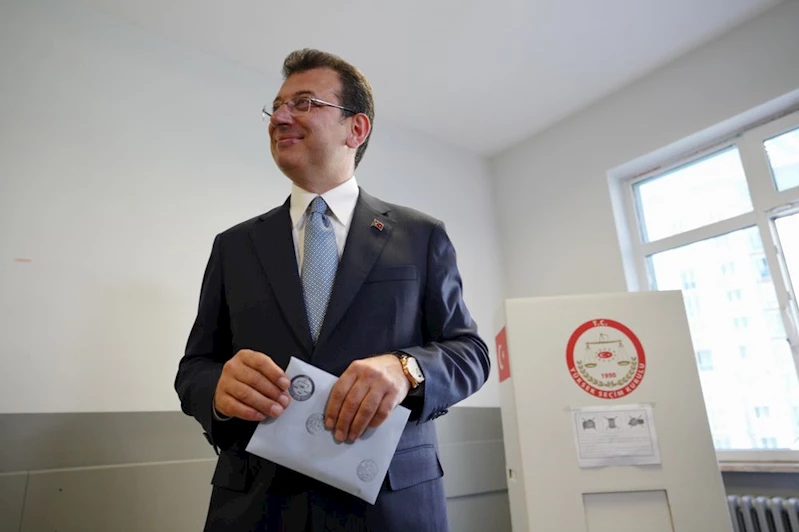 İMAMOĞLU AİLESİ OYUNU BEYLİKDÜZÜ’NDE KULLANDI
