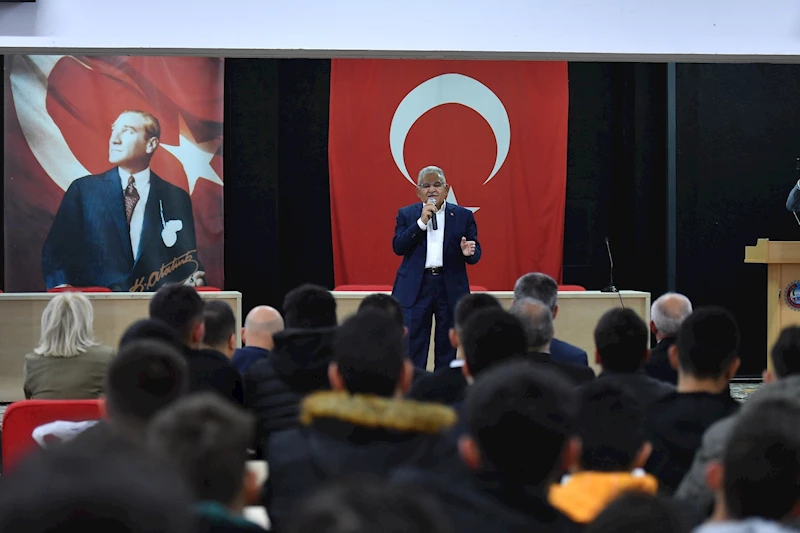 Öğrenci Dostu Başkan, Mesleki Eğitimin Önemine Vurgu Yaptı