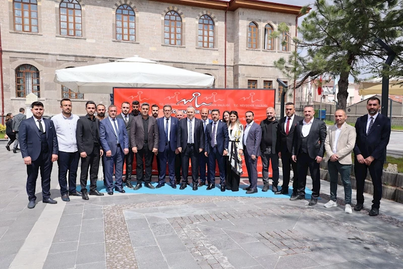 Bayramlaşma Töreninde Siyaset, Bürokrasi Ve İş Dünyası Bir Araya Geldi