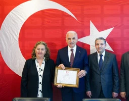 ÜMRANİYE BELEDİYE BAŞKANI İSMET YILDIRIM MAZBATASINI ALDI