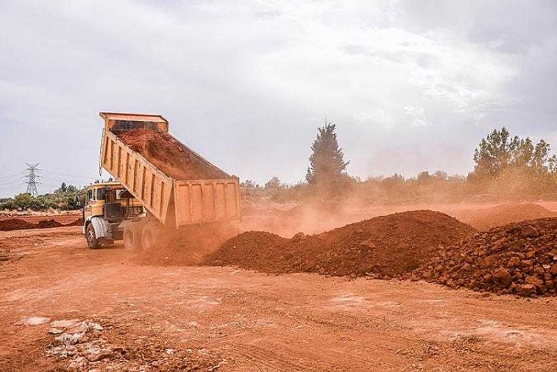 Antalya Orman Çiftliği’nde ekim mesaisi 