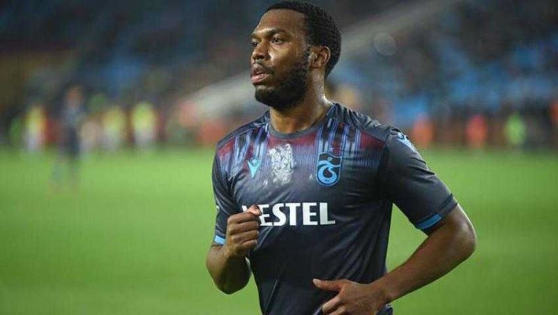 Daniel Sturridge futboldan men edildi