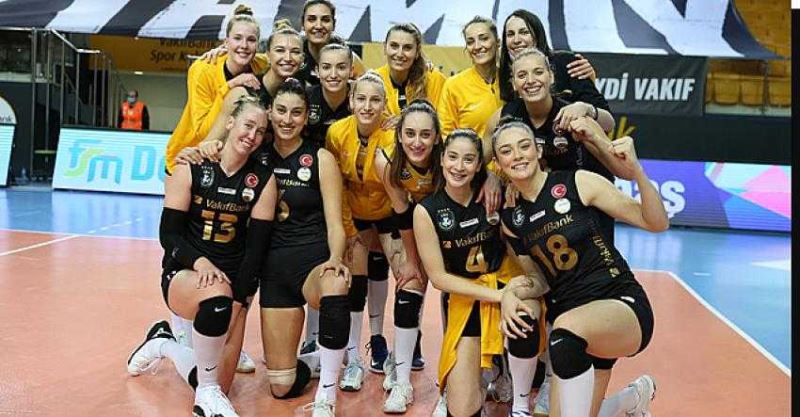 Derbide gülen taraf lider VakıfBank